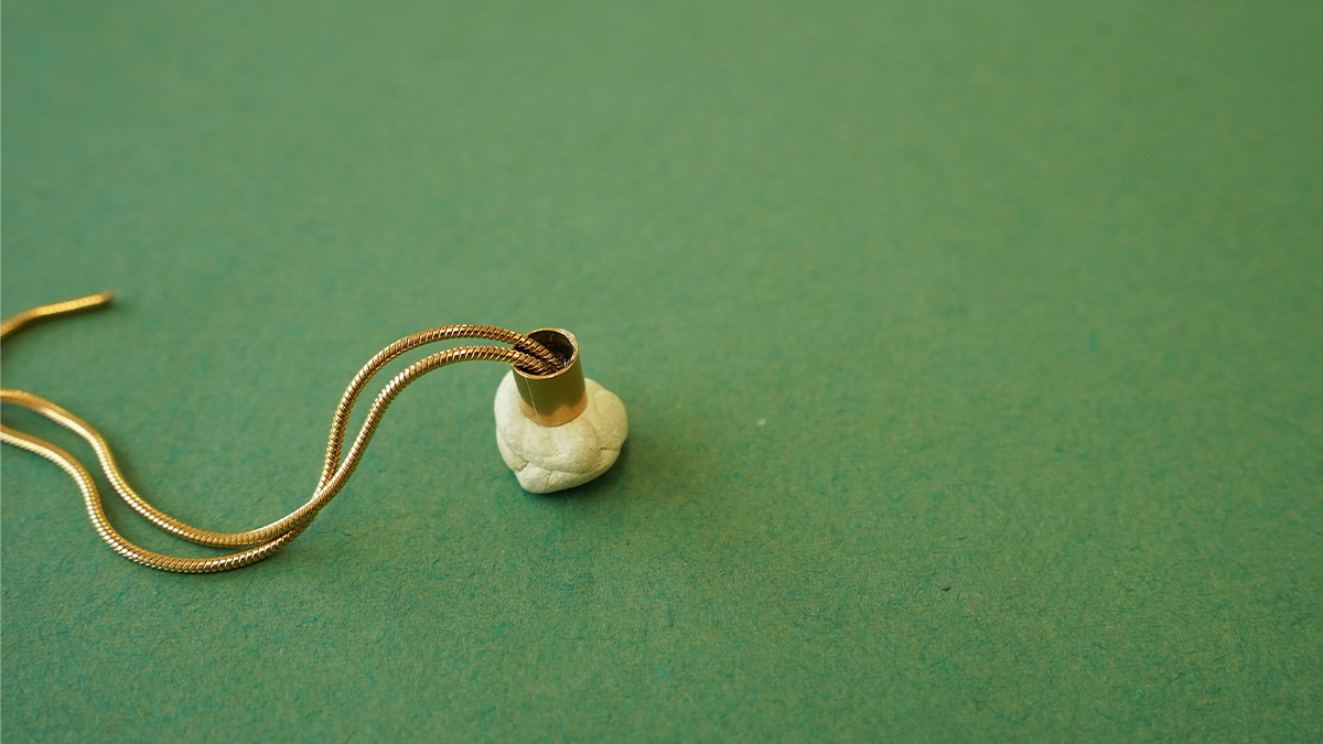 Orecchini con frangia a serpentina : Tappa 3 Orecchini con frangia a serpentina : Tappa 3