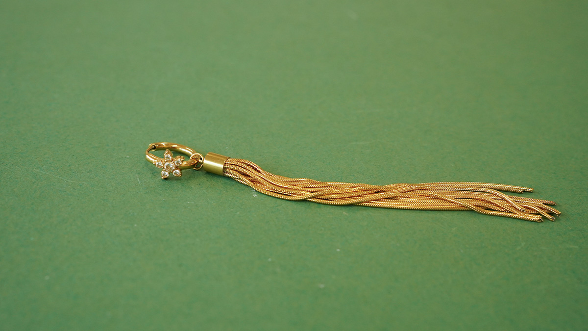 Orecchini con frangia a serpentina : Tappa 6 Orecchini con frangia a serpentina : Tappa 6